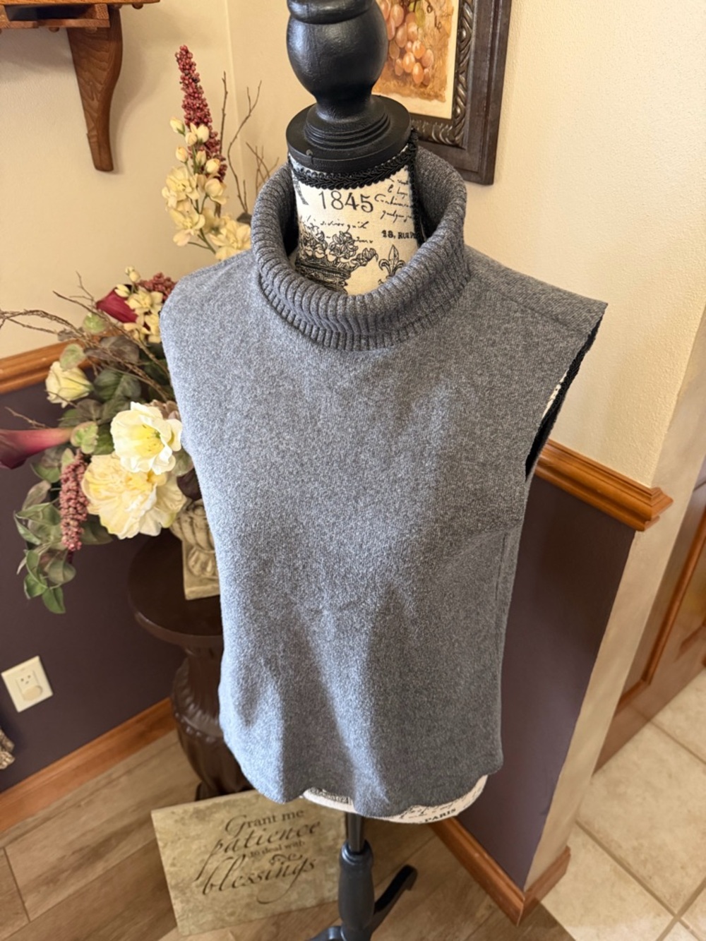 Zara High Collar Sleeveless High Neck Sweater Top - Picture 4 of 7